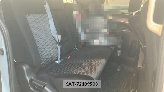 Mitsubishi DELICA 2023-10 8651469-6