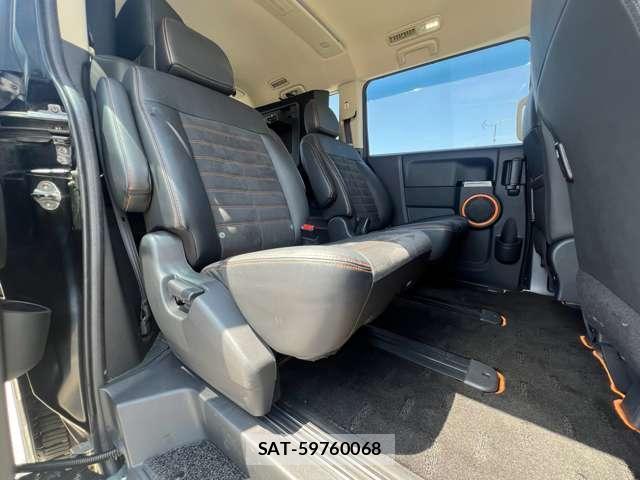 Mitsubishi DELICA 2017-09 8652391-8