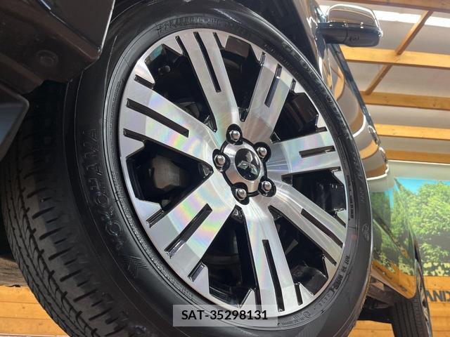 Mitsubishi DELICA 2024-12 8652623-13