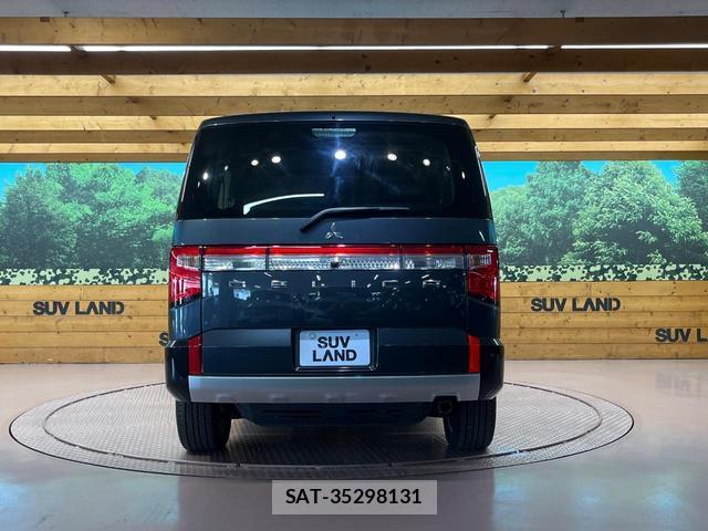 Mitsubishi DELICA 2024-12 8652623-15