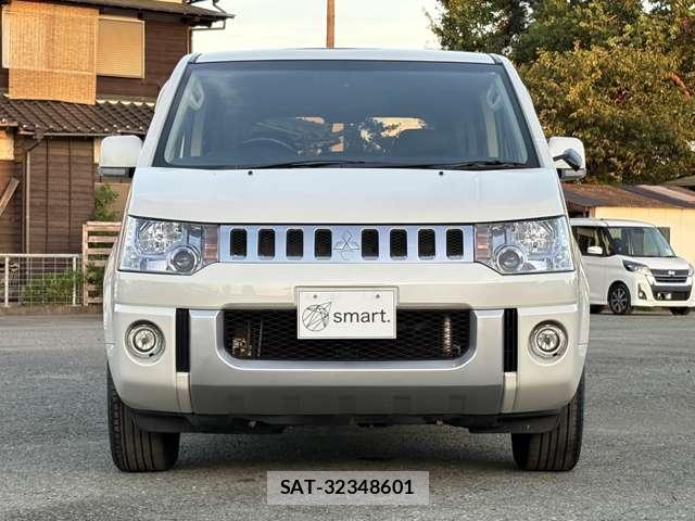 Mitsubishi DELICA 2016-05 8652876-0