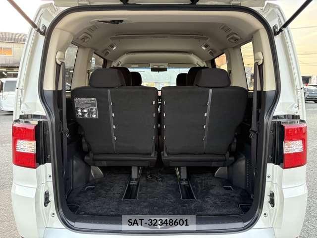 Mitsubishi DELICA 2016-05 8652876-17