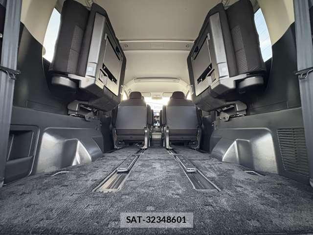 Mitsubishi DELICA 2016-05 8652876-18