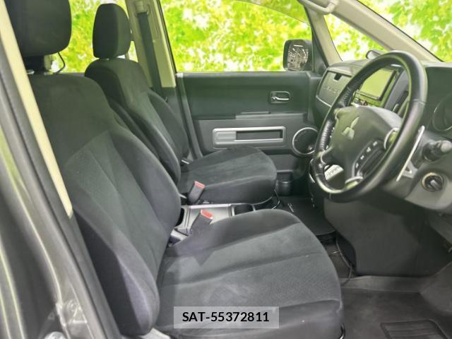 Mitsubishi DELICA 2017-07 8653568-3