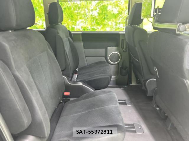 Mitsubishi DELICA 2017-07 8653568-4