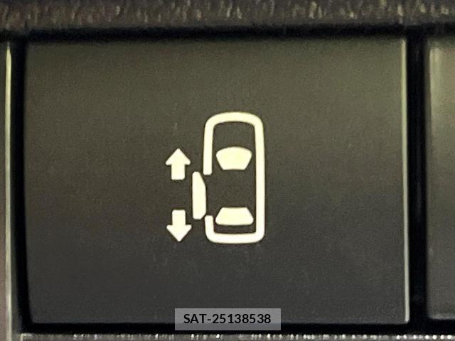 Mitsubishi DELICA MINI 2025-01 8648581-5