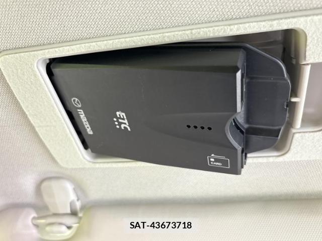 Mazda DEMIO 2017-05 8647772-14