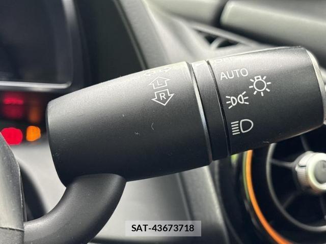 Mazda DEMIO 2017-05 8647772-16