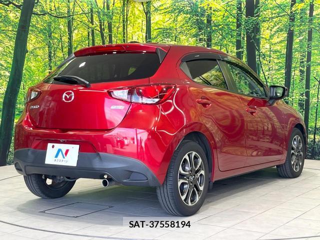 Mazda DEMIO 2015-06 8647877-16