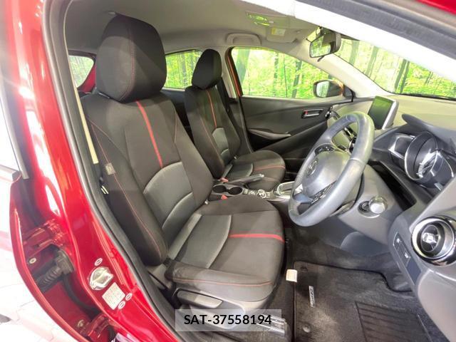 Mazda DEMIO 2015-06 8647877-7
