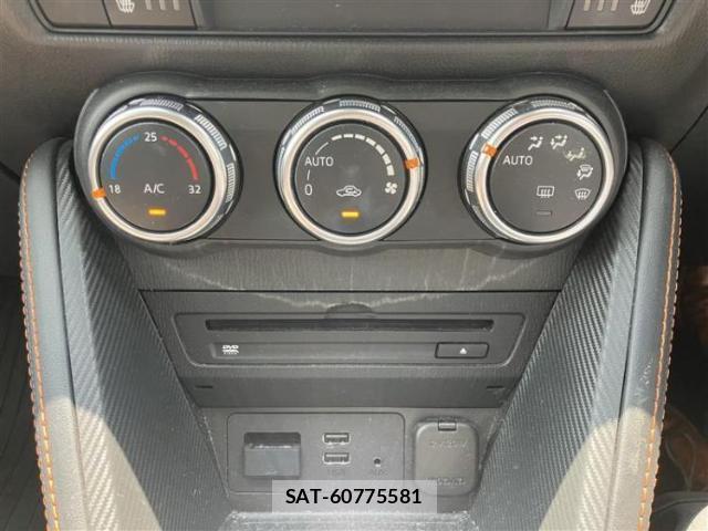 Mazda DEMIO 2018-07 8648439-14