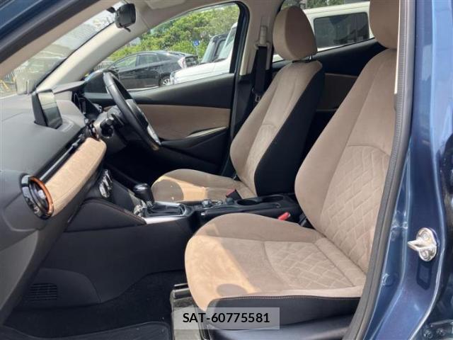 Mazda DEMIO 2018-07 8648439-4