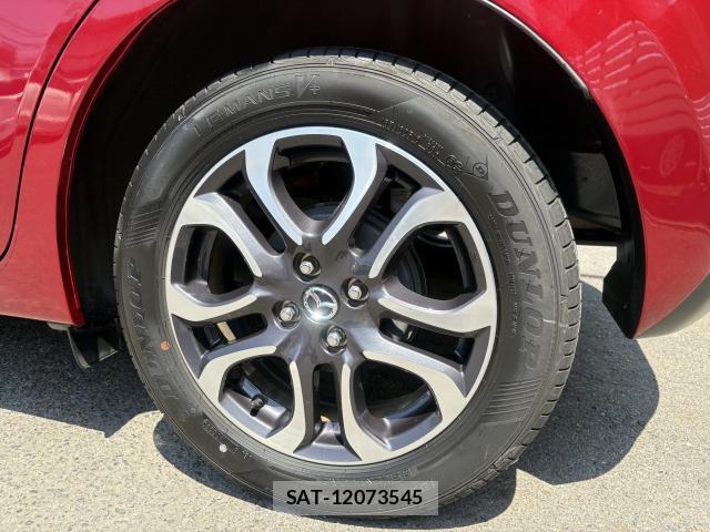 Mazda DEMIO 2018-10 8649748-15