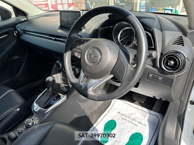 Mazda DEMIO 2016-01 8649776-11