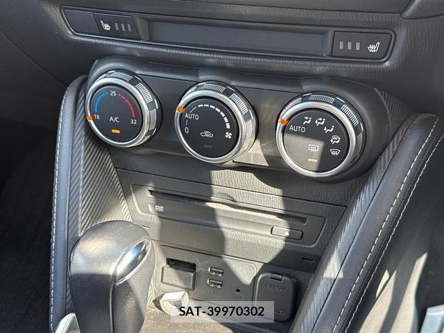 Mazda DEMIO 2016-01 8649776-7