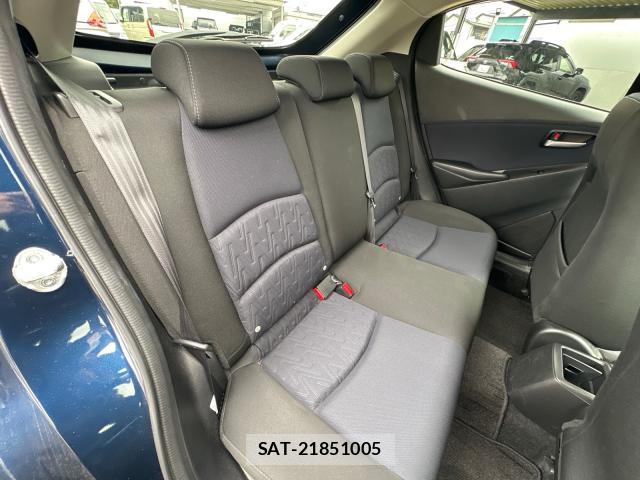 Mazda DEMIO 2016-08 8649790-12
