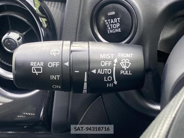 Mazda DEMIO 2015-01 8650806-17