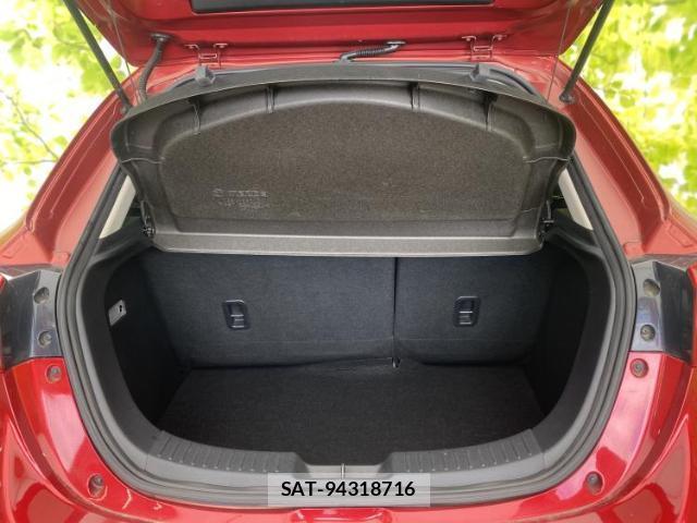 Mazda DEMIO 2015-01 8650806-7