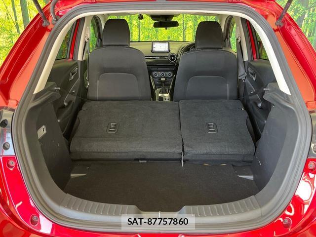Mazda DEMIO 2017-12 8650945-10