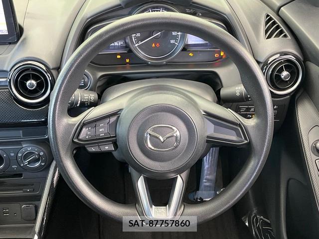 Mazda DEMIO 2017-12 8650945-13