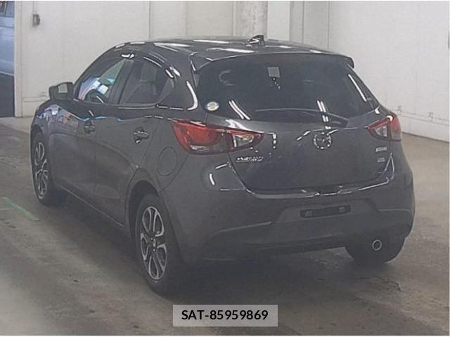 Mazda DEMIO 2017-09 8652805-4