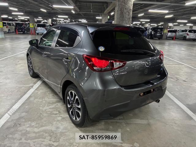 Mazda DEMIO 2017-09 8652805-9