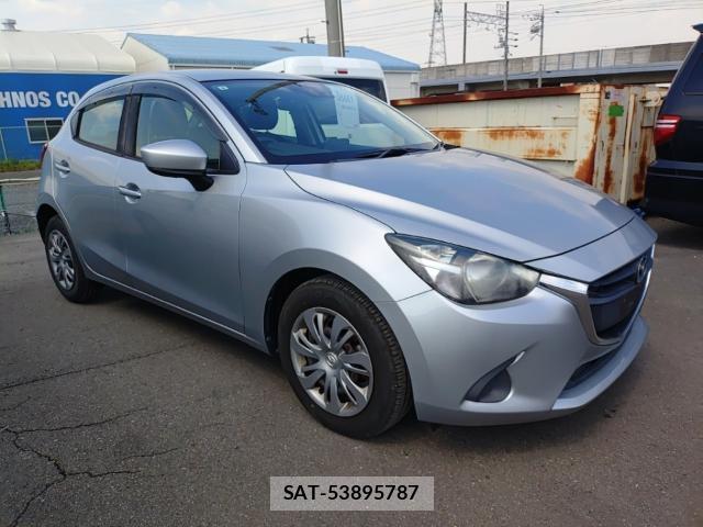 Mazda DEMIO 2017-08 8653359-3