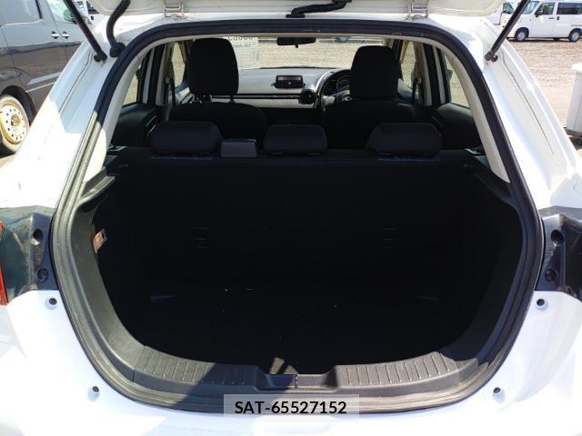 Mazda DEMIO 2015-08 8653366-7
