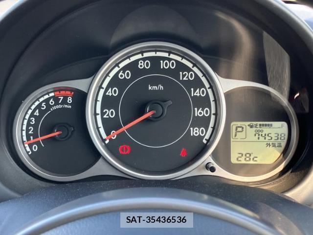 Mazda DEMIO 2013-06 8653609-12