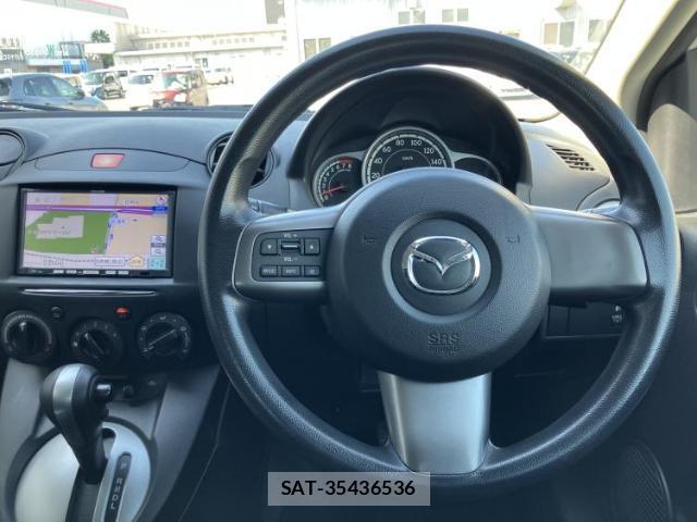 Mazda DEMIO 2013-06 8653609-13