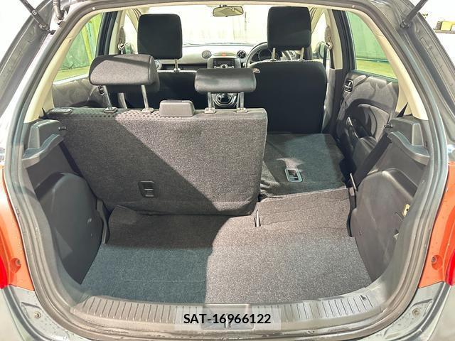 Mazda DEMIO 2012-08 8653921-17