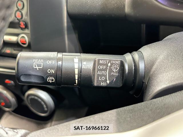Mazda DEMIO 2012-08 8653921-3