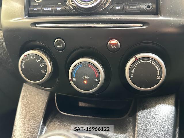 Mazda DEMIO 2012-08 8653921-4