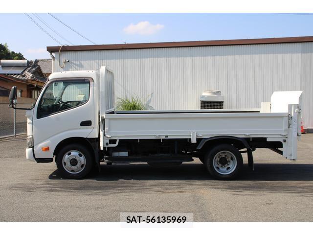 Hino DUTRO 2016-07 8649720-12