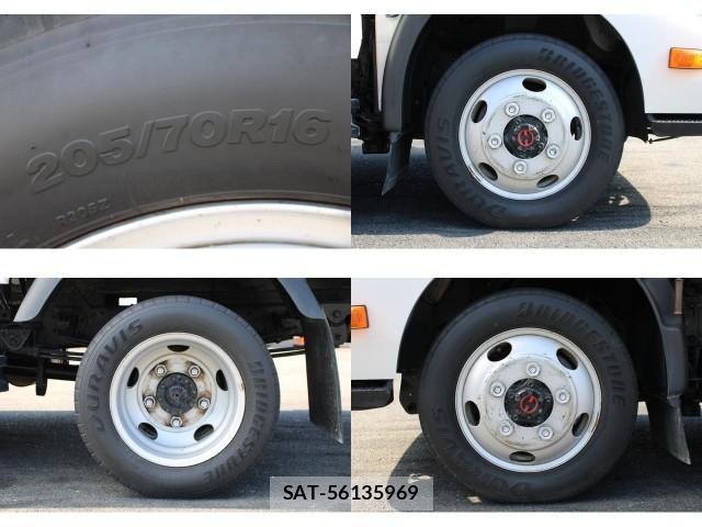 Hino DUTRO 2016-07 8649720-9