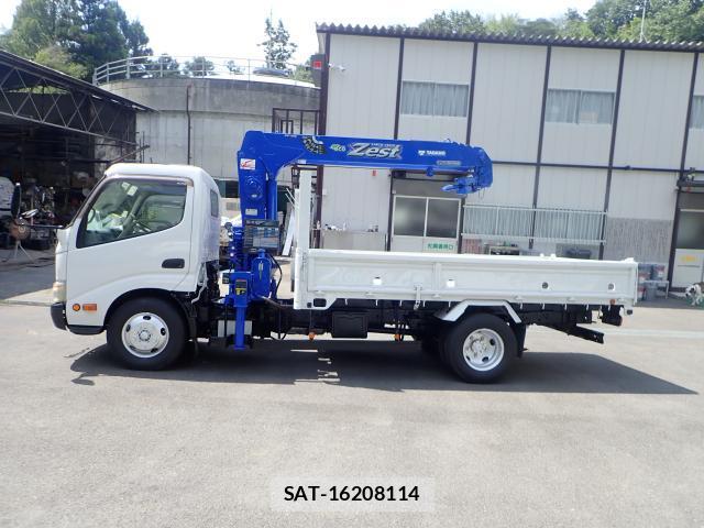 Hino DUTRO 2010-09 8653317-15