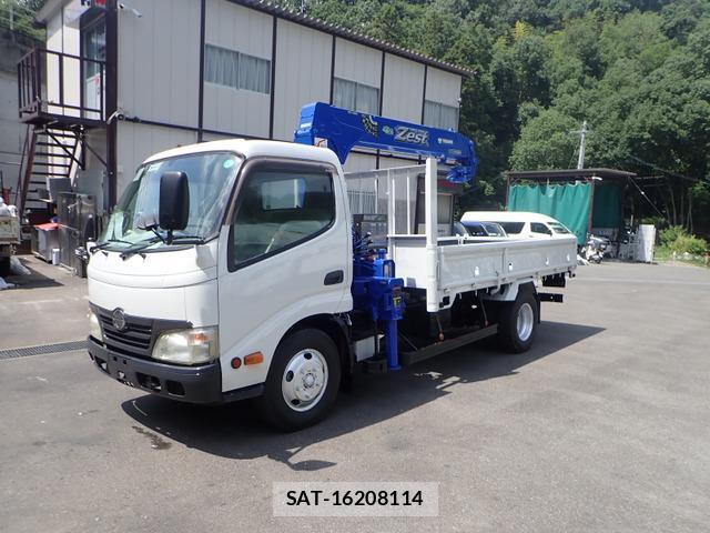 Hino DUTRO 2010-09 8653317-16