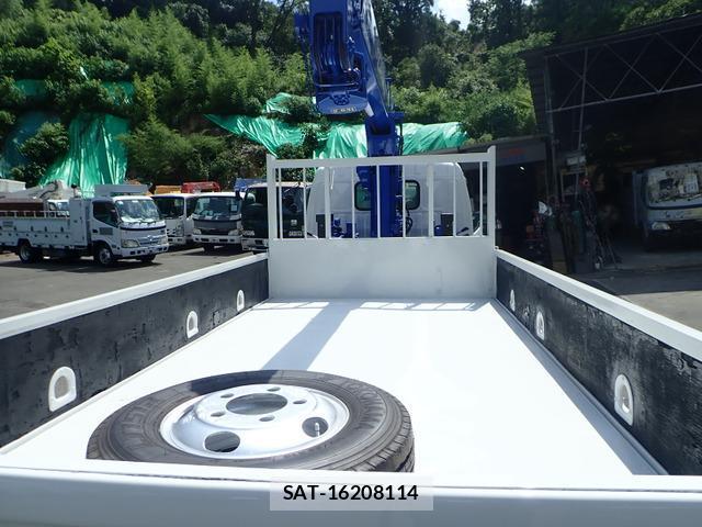 Hino DUTRO 2010-09 8653317-3