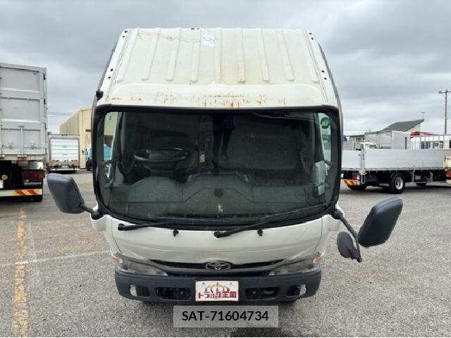 Toyota DYNA TRUCK 2016 8647332-15