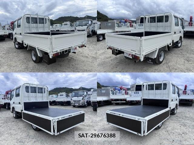 Toyota DYNA TRUCK 2004-06 8647904-4