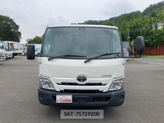 Toyota DYNA TRUCK 2019 8649584-4