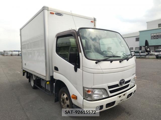 Toyota DYNA TRUCK 2014-08 8652069-3