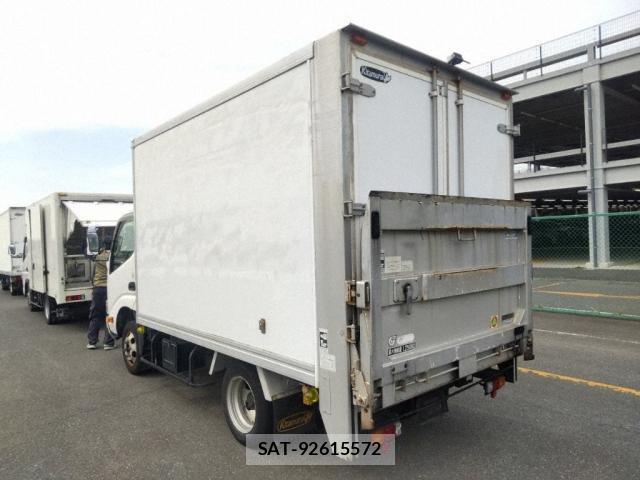 Toyota DYNA TRUCK 2014-08 8652069-4