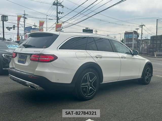 Mercedes Benz E-CLASS 2021-12 8649112-2