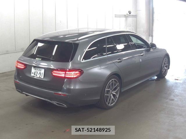 Mercedes Benz E-CLASS 2022-11 8648957-1