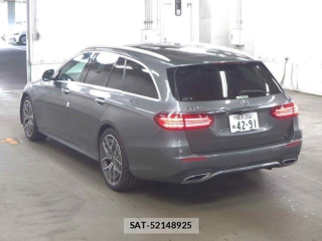 Mercedes Benz E-CLASS 2022-11 8648957-3
