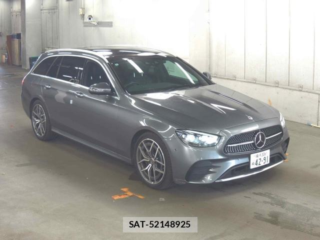 Mercedes Benz E-CLASS 2022-11 8648957-4