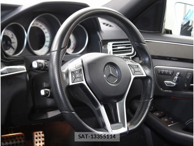 Mercedes Benz E-CLASS 2015-04 8652126-8