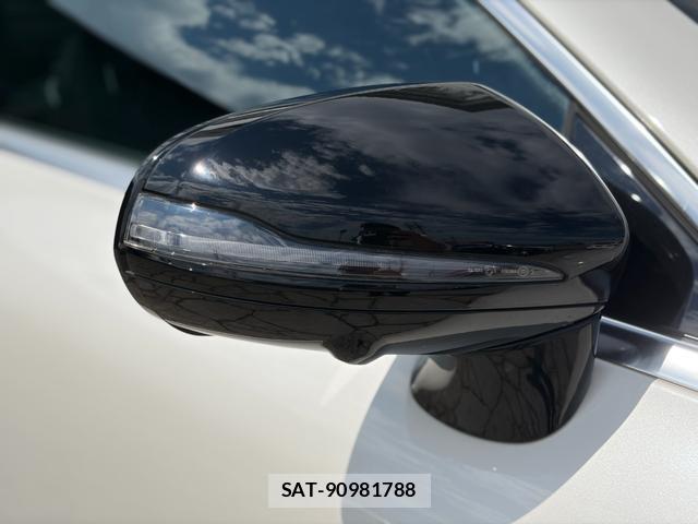 Mercedes Benz E-CLASS 2018-02 8646952-19