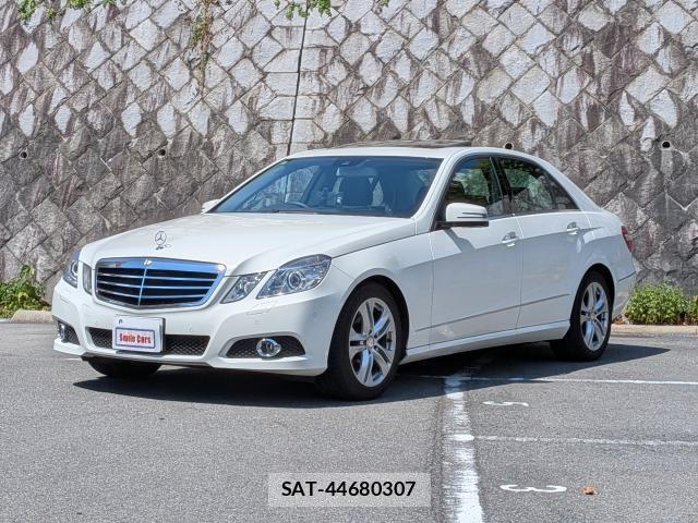 Mercedes Benz E-CLASS 2009-11 8647116-1